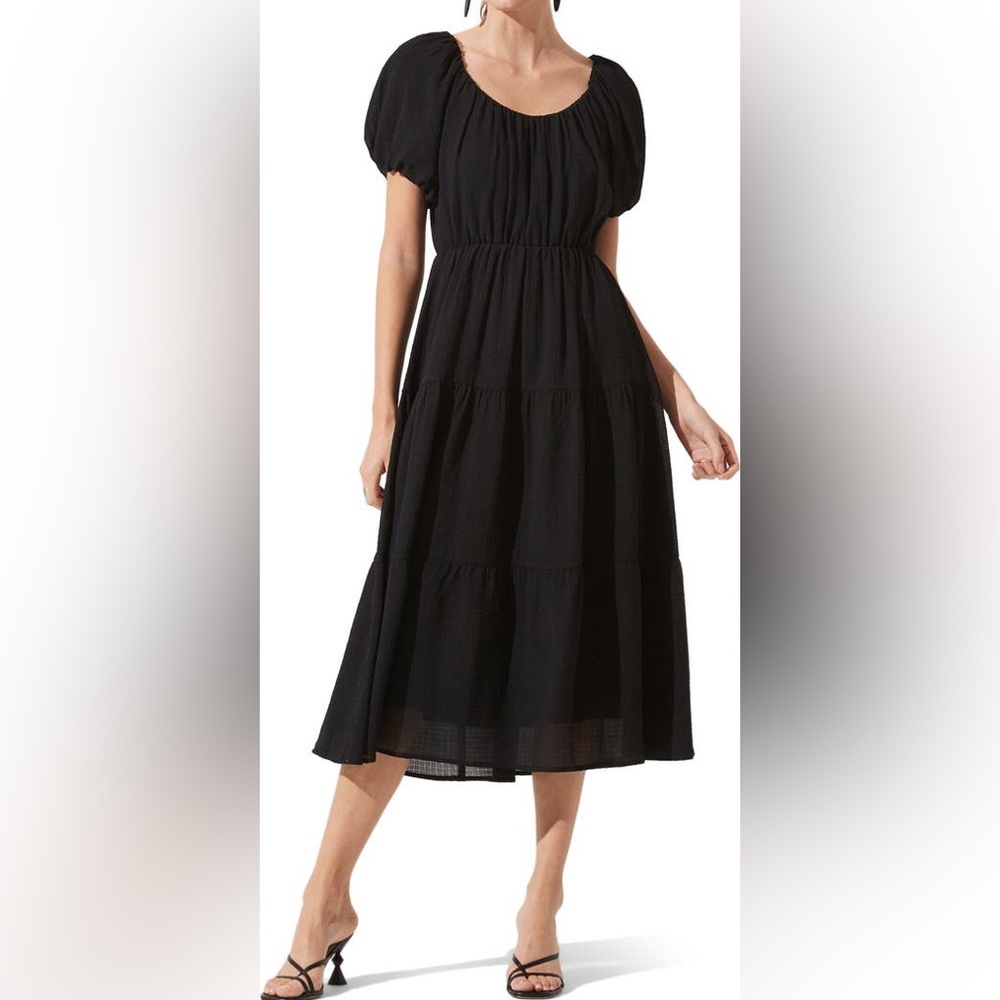 ASTR the Label Puff Sleeve Tiered A-Line Dress